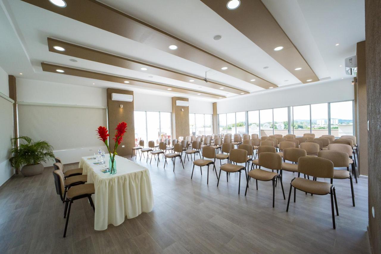 Hotel Ribera Sinu Монтерия Экстерьер фото